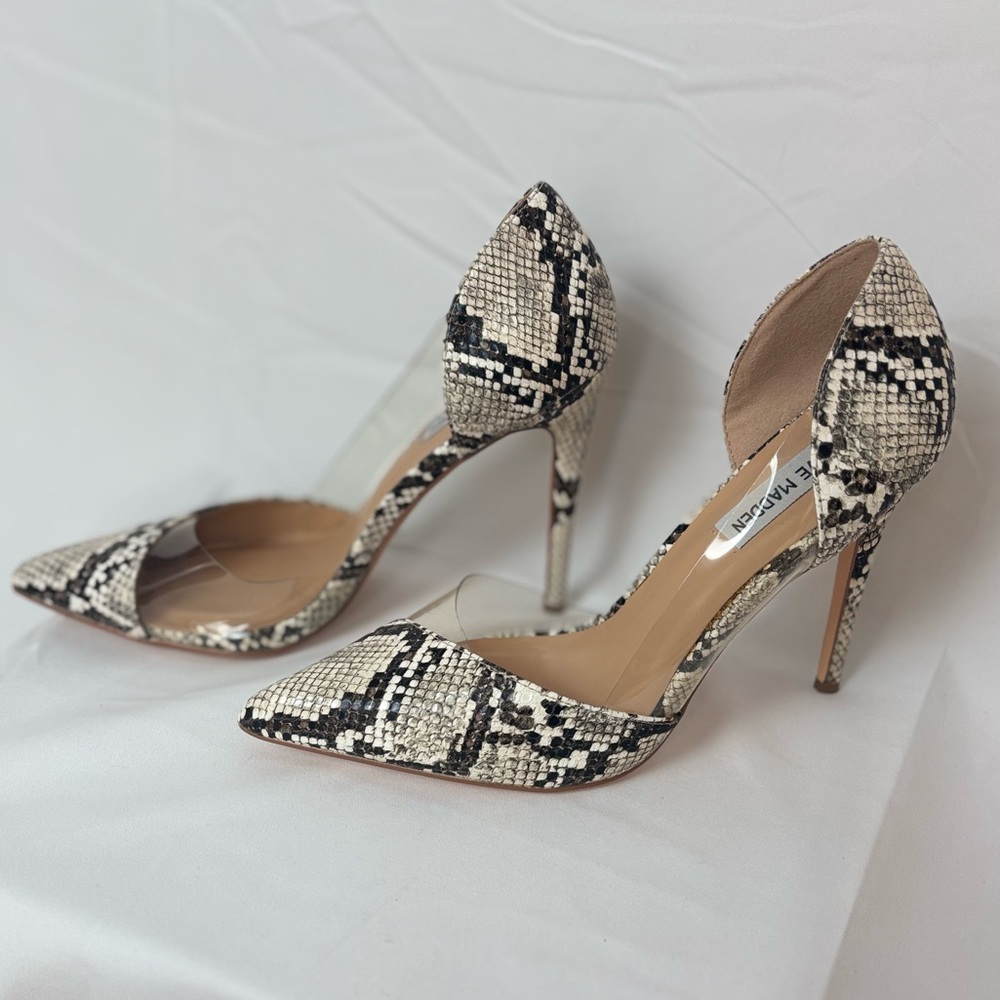 Steve Madden Black and Cream Snakeskin Heels Elegant Stiletto Pumps